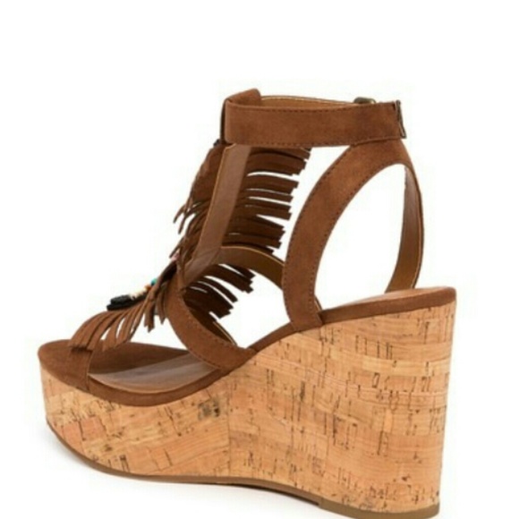 Unbridled Ariat Wedge Shoes in Lolita - Picture 2 of 2